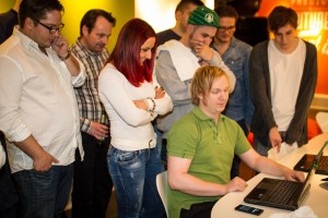 Några av deltagarna på Stendahls Mobile Hackathon i Göteborg. 